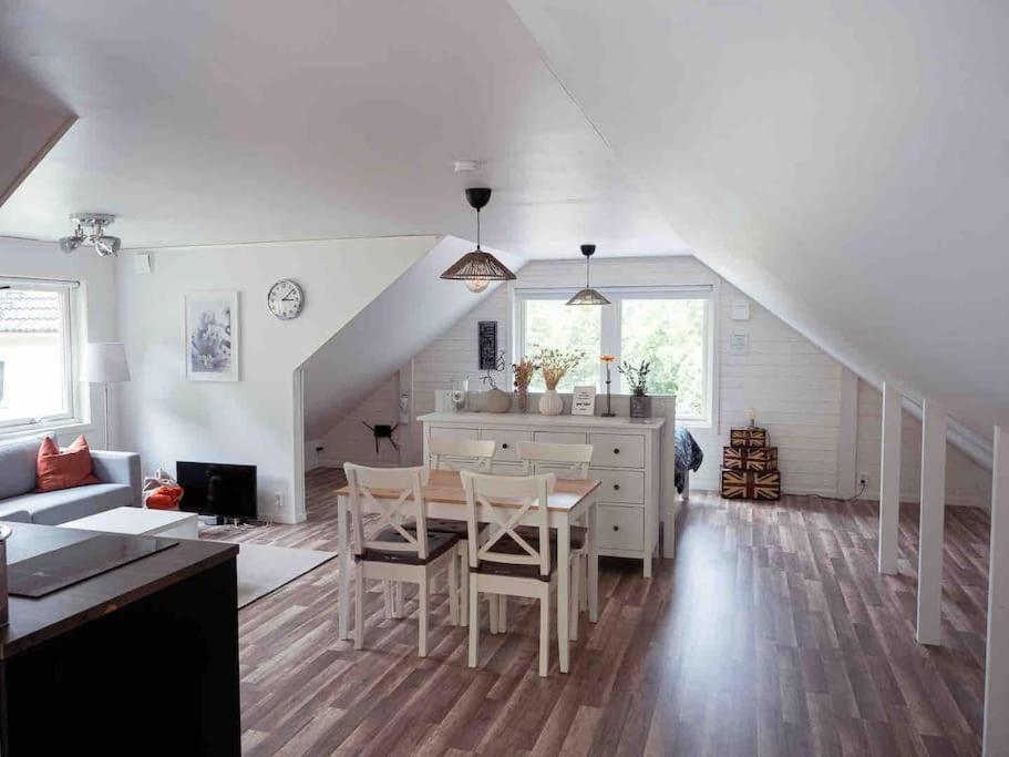 A Lovely Bright Apartment With It'S Own Entrance Kungsbacka Eksteriør bilde
