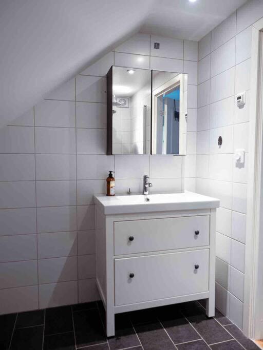 A Lovely Bright Apartment With It'S Own Entrance Kungsbacka Eksteriør bilde