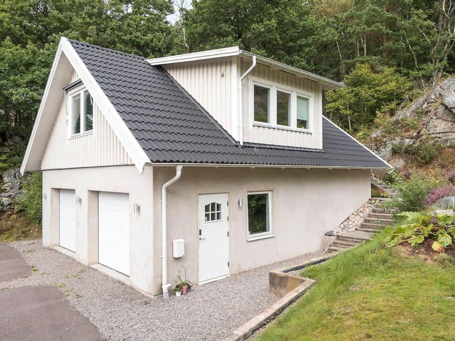 A Lovely Bright Apartment With It'S Own Entrance Kungsbacka Eksteriør bilde